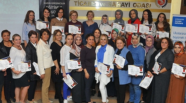Girişimci kadınların sertifika heyecanı