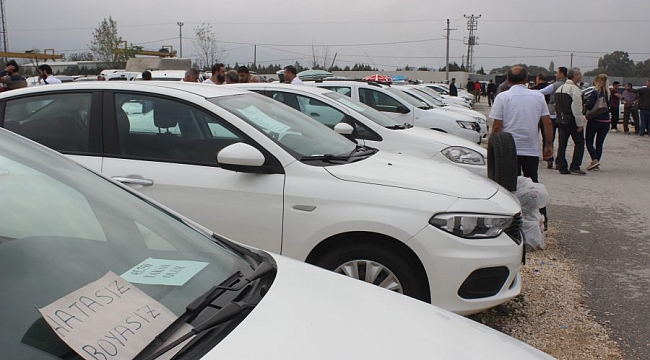İkinci el oto satıcıları dertli