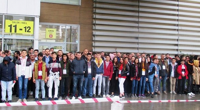İnegöllü mobilyacılardan fuar çıkarması