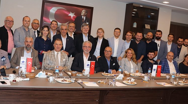 İş geliştirme toplantıları devam ediyor
