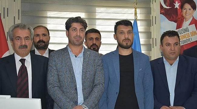 İYİ Parti'de deprem