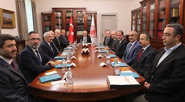 Meclis Başkanı Yıldırım HSK üyelerini ağırladı