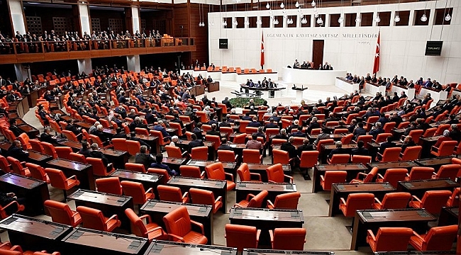 Meclisin 'kara liste'si siliniyor