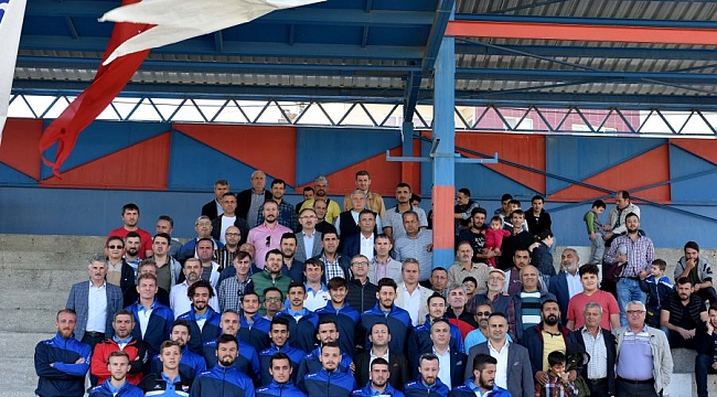 Mustafakemalpaşa, yeni sezonu açtı
