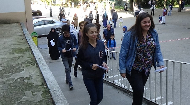 Sınav değişti, manzara değişmedi