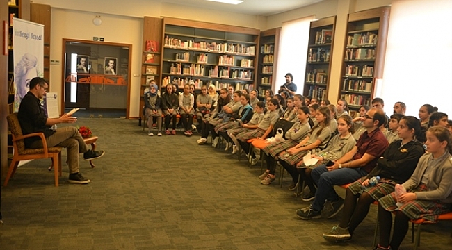 Tuğrul Tülek’ten öğrencilere Sevgi Soysal öyküleri