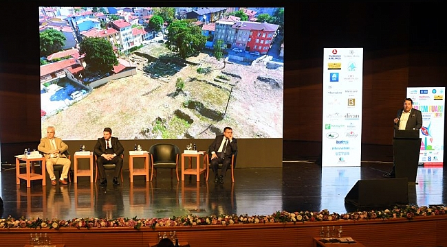 Turizm zirvesinde Panora 1326'ya büyük ilgi