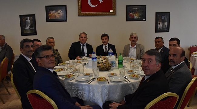 Yenişehir'de Muhtarlar Günü kutlandı