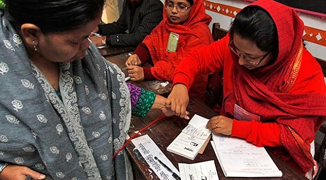 Bangladeş sandık başında