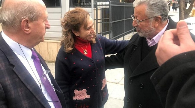 Metin Akpınar imzaya geldi