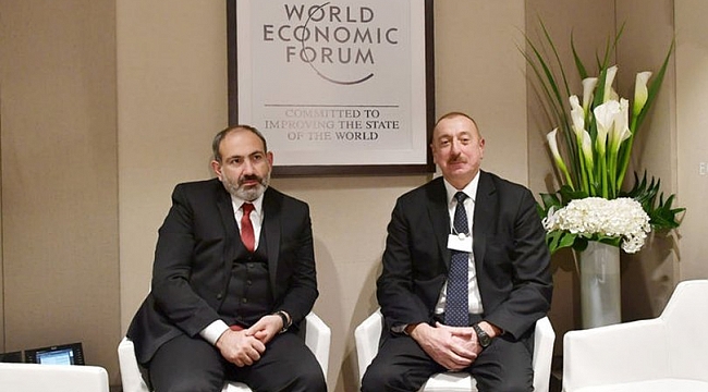 Aliyev ve Paşinyan Davos'ta bir araya geldi