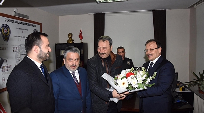 Çavuşoğlu'ndan polis merkezine ziyaret