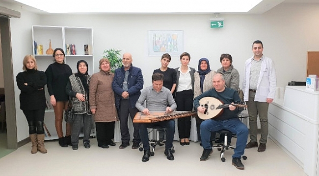 Kanser hastalarına Türk sanat müziği morali
