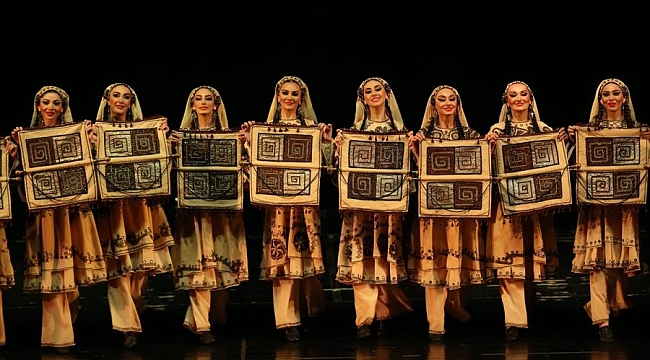 Lezginka Bursa'da sahne aldı