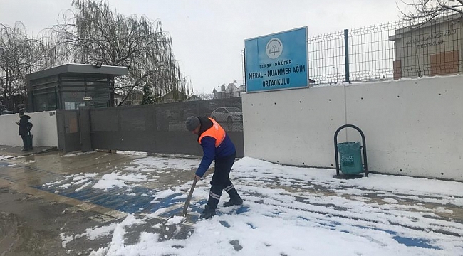 Nilüfer'de karla mücadele sürüyor