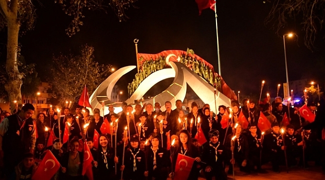 Osmaniye'de fener alayı