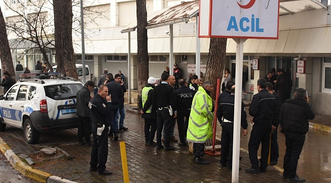 Silahını temizlerken arkadaşını vurdu
