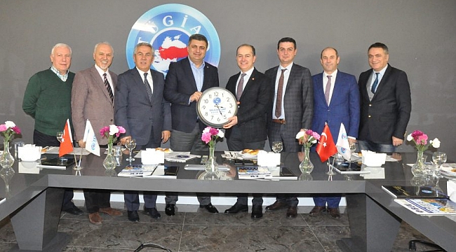 TÜGİAD'a hayırlı olsun ziyareti