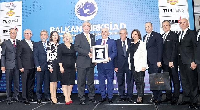 HAVA AÇILIYOR, GELECEKTEN ÜMİTLİYİZ”