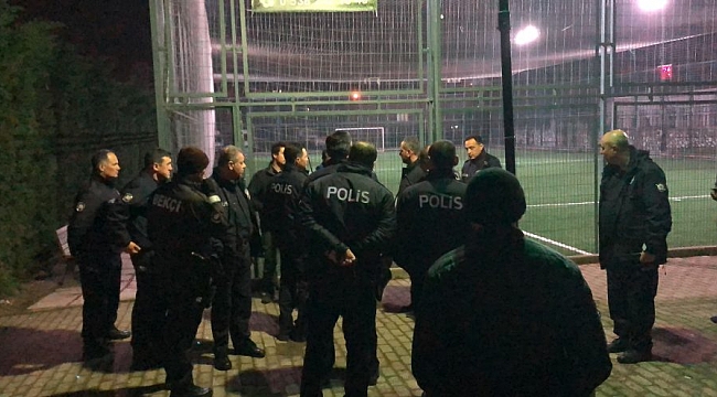 Mahalleliyle esnaf birbirine girdi