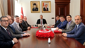 MESLEKİ EĞİTİM İŞ BİRLİĞİ PROTOKOLÜ İMZA TÖRENİ, HEYKEL VALİLİK BİNASINDA GERÇEKLEŞTİRİLDİ