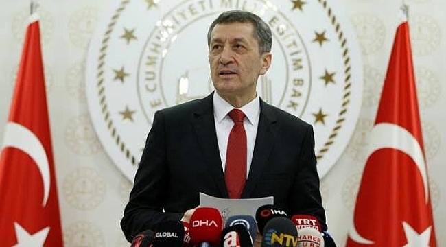 Bakanı Selçuk açıkladı: O sınavlar ertelendi