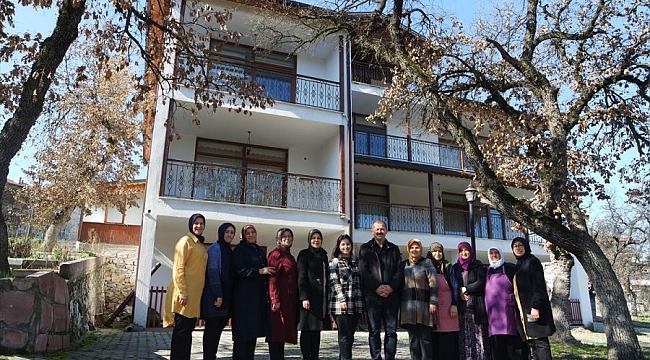 Başkan Aykurt, lojmanını üretici kadınlara tahsis etti