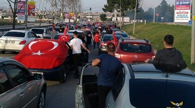 Bursa'da şehitlere saygı konvoyu