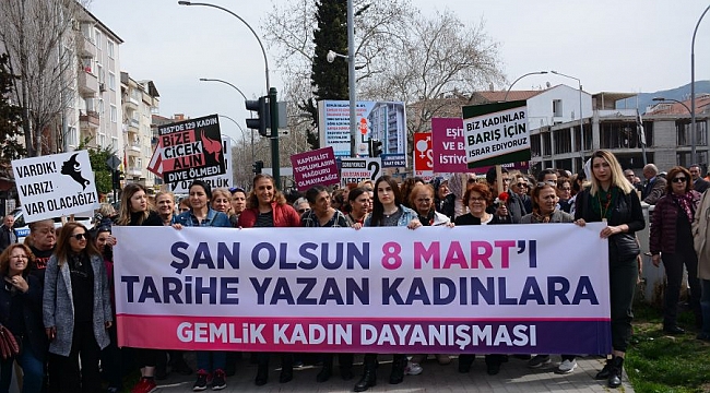Gemlik'te 8 Mart yürüyüşü