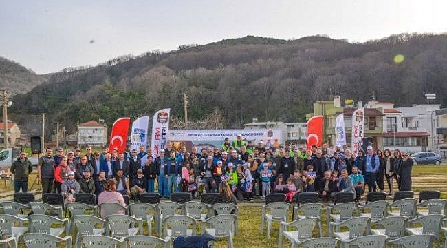 Karacabey'de yüzlerce sportif olta balıkçısı buluştu