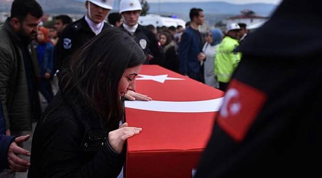 Mersin şehidini gözyaşlarıyla uğurladı