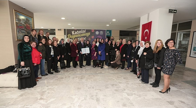 Nilüfer Belediyesi kadınlarla el ele
