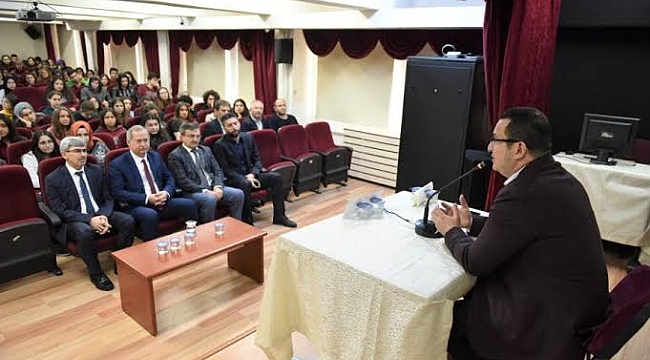 Öğrenciler sordu, Kanar cevapladı