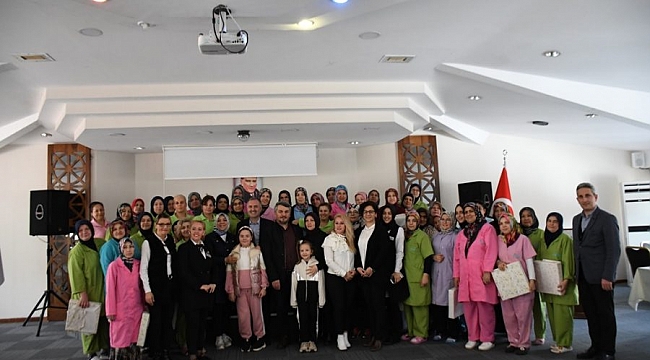 Oylat personeline 8 Mart sürprizi