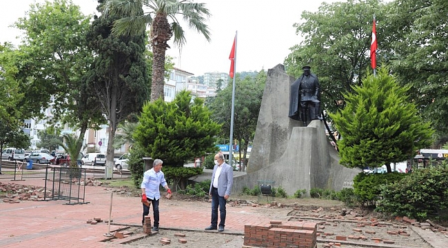 Cumhuriyet Meydanı Projesi'nin ilk etabı başladı