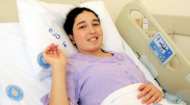 Dünyanın ilk kadavradan rahim nakillisi Derya Sert'in annelik sevinci
