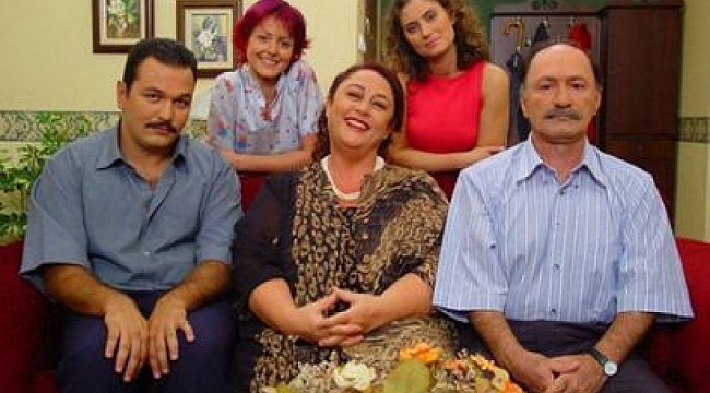 Usta oyuncu Ayşegül Atik hayatını kaybetti