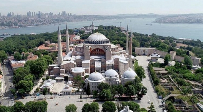 Ayasofya'da ilk namaz!