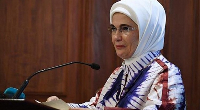 Emine Erdoğan'dan Ayasofya paylaşımı