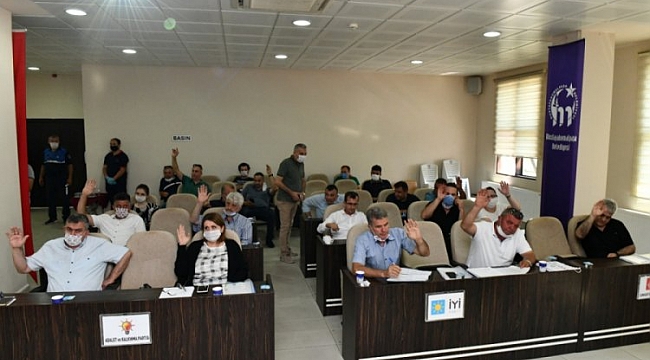 Mustafakemalpaşa'da 2019 faaliyet raporuna onay
