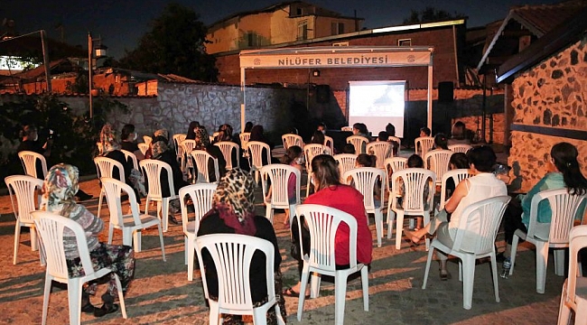 Nilüfer'de kadınlara film gösterimleri başladı