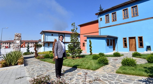 Tarihi Bursa evleri yeniden hayat buldu