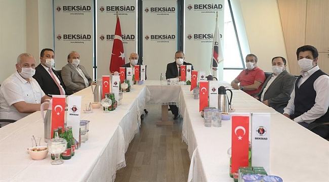 Vali Canbolat'tan BEKSİAD'a iade-i ziyaret