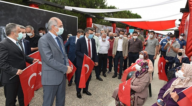 Yıldırım Belediyesi vatan kahramanlarını andı