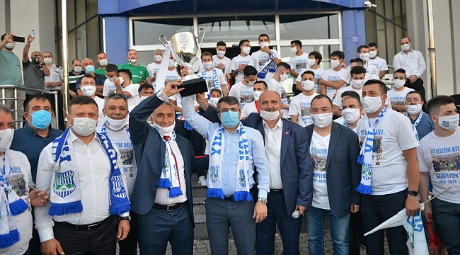 Yıldırımspor'da şampiyonluk coşkusu