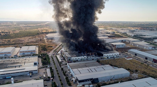Antalya OSB'de fabrika yangını