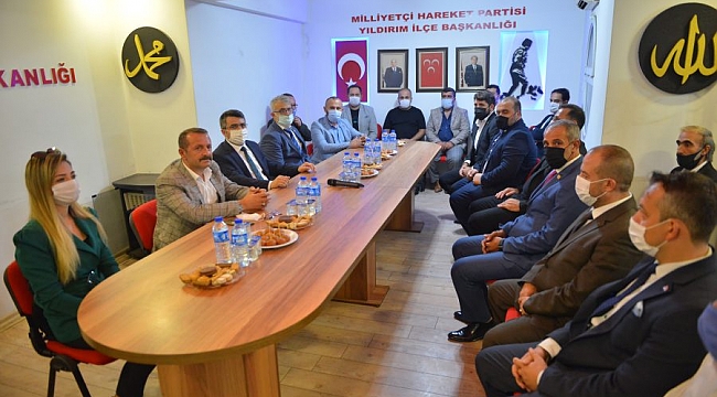 Başkan Yılmaz'dan MHP ilçe teşkilatına ziyaret