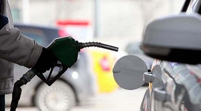 Benzine indirim bekleniyor