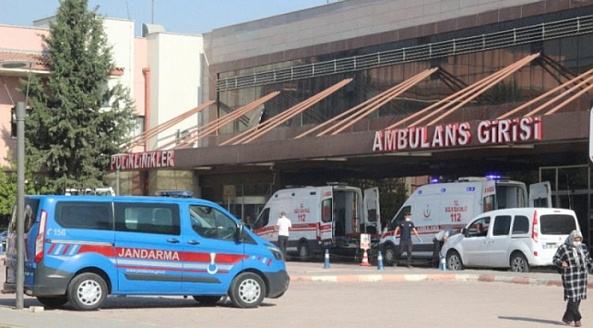 Sınırda askeri araç devrildi