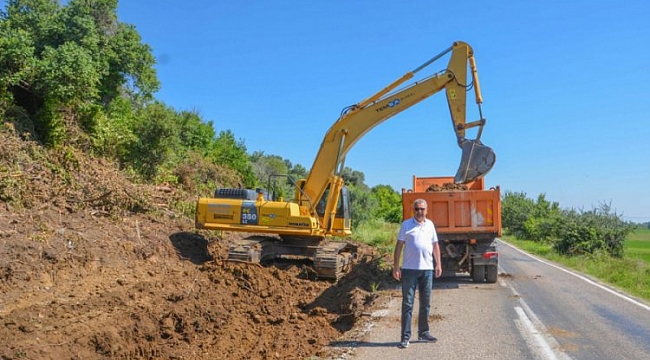 Yeniköy yolunda çalışmalar dolu dizgin
